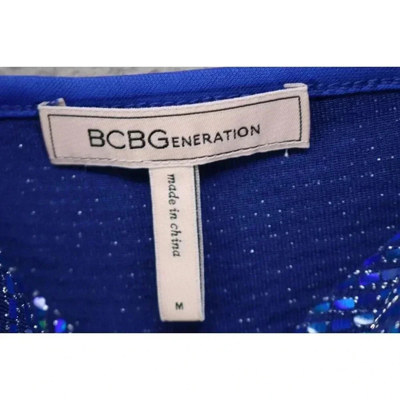 BCBGeneration All Over Sequins Cami Crop Top-Size Medium-Cowl Neck - Picture 3 of 9
